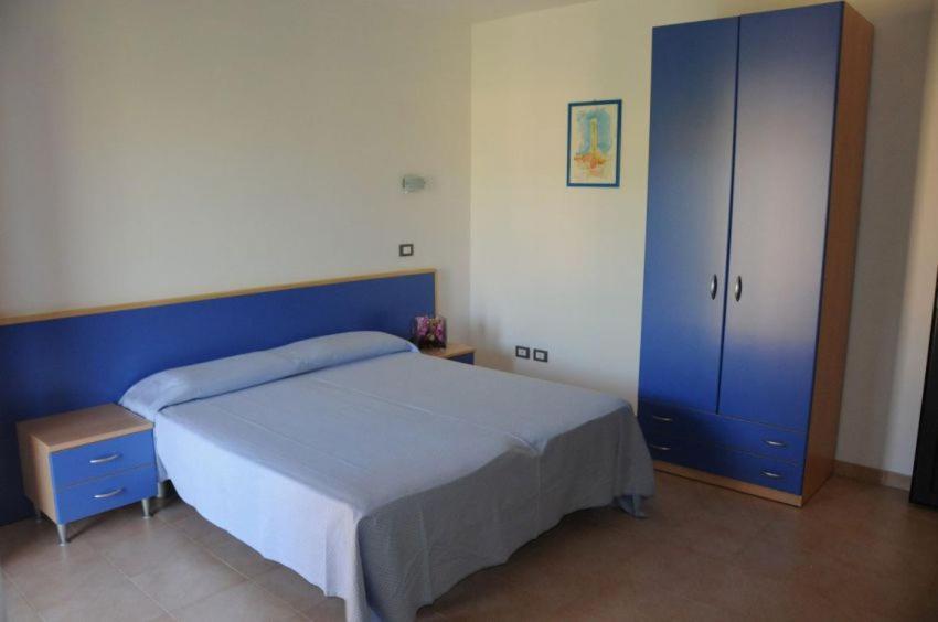Club Esse Aquilia Beach Village Badolato Marina Exteriör bild