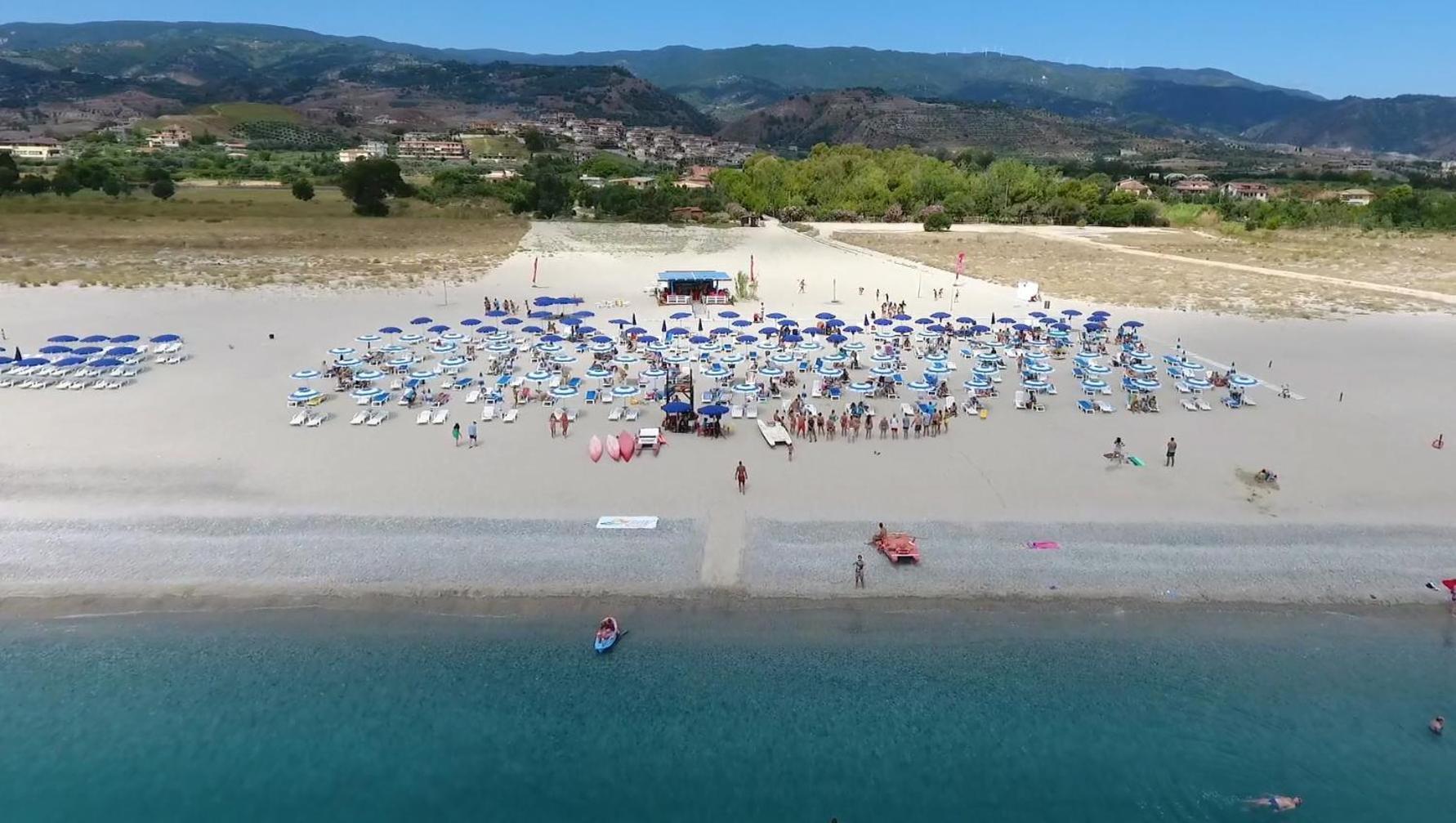Club Esse Aquilia Beach Village Badolato Marina Exteriör bild